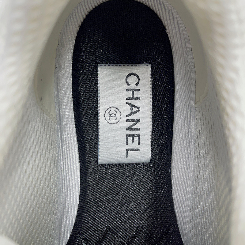 CNL Sneakers