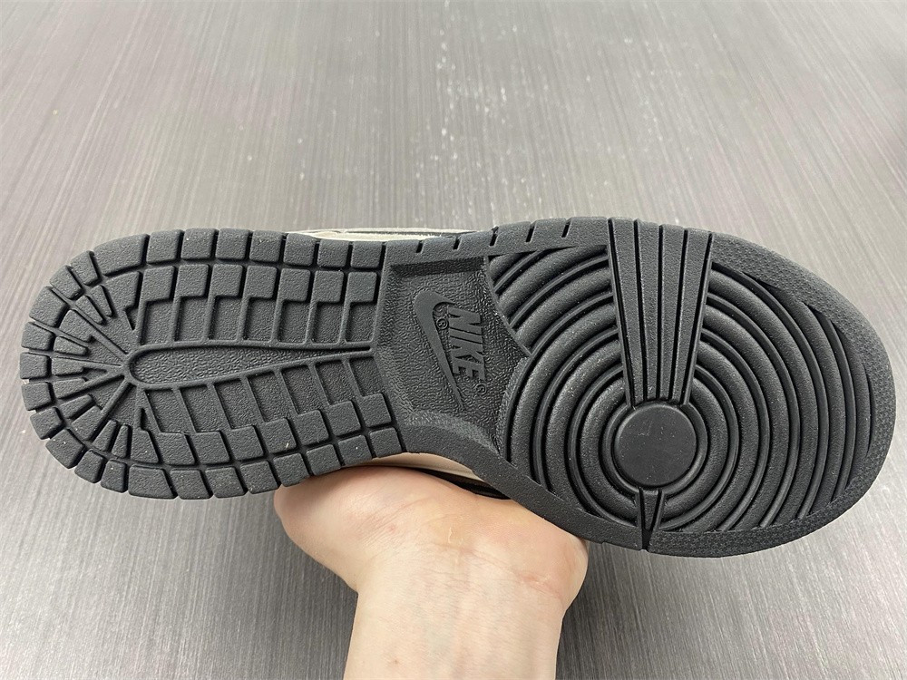 Otomo Katsuhiro x Nike SB Dunk Low Steamboy OST White Black LF0039-006