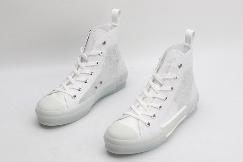 DR B23 High Top Sneaker