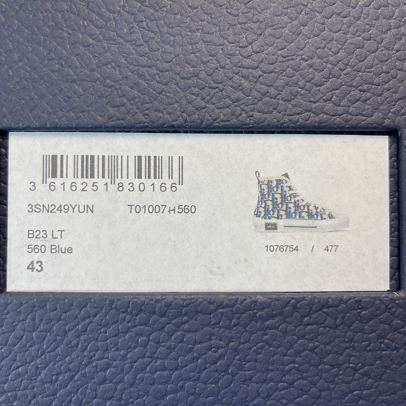 DR B23 High Top Sneaker