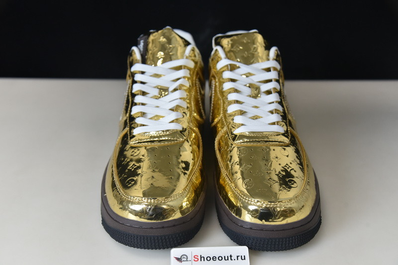 AIR FORCE 1 LOW  Metallic Gold