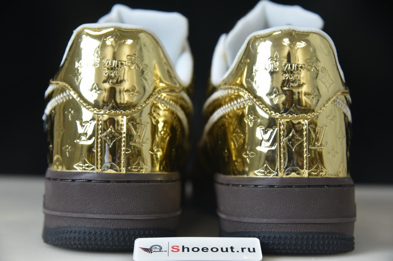 AIR FORCE 1 LOW  Metallic Gold