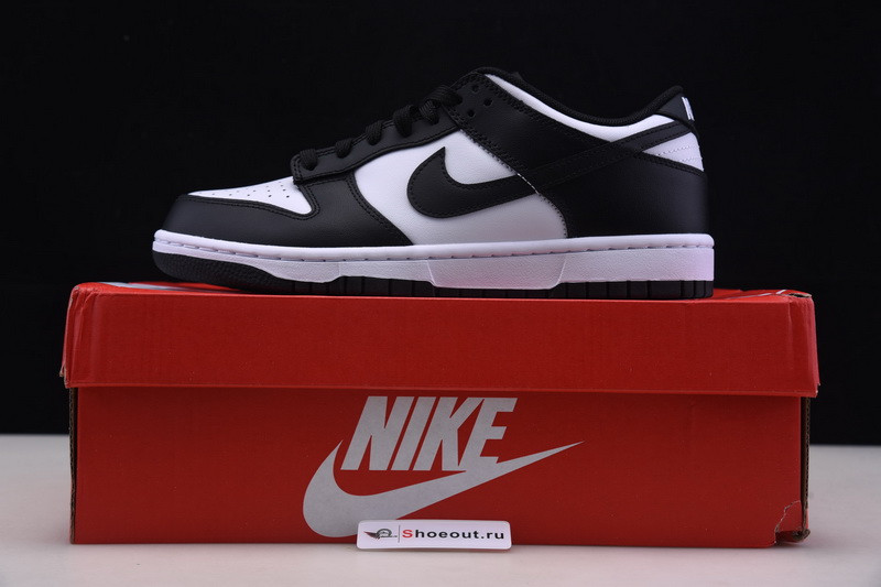 Nike Dunk Low “PANDA” DD1391-100