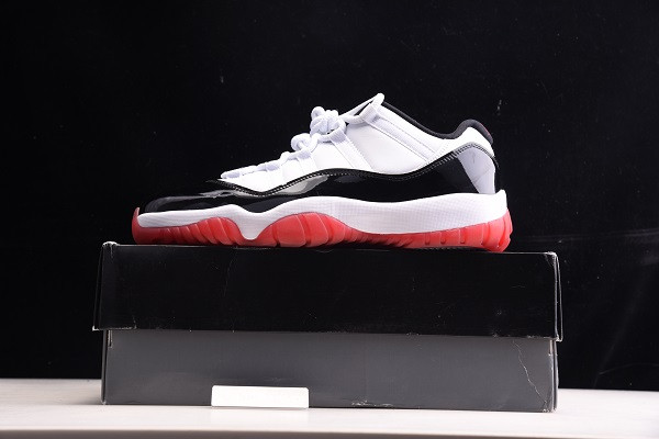 Air Jordan 11 Retro Low Concord Bred AV2187-160