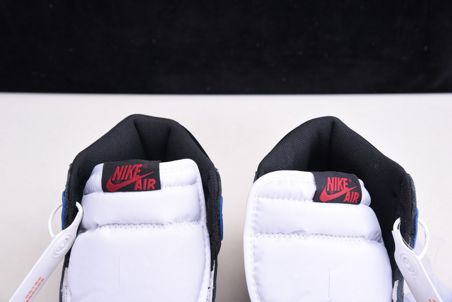 Air Jordan 1 Retro High Top 3 2.0 DA2728-100-1