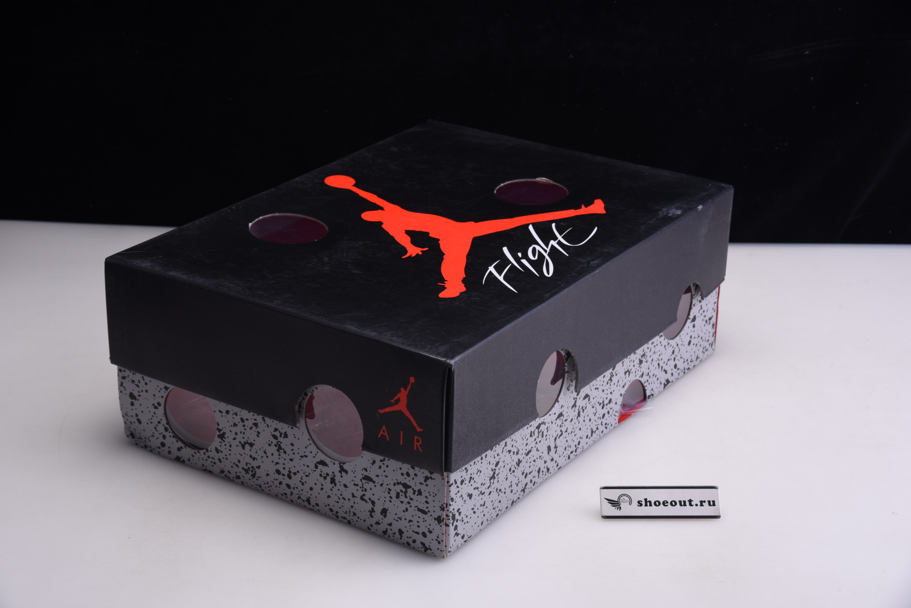 OFF White x Air Jordan 4 “Sail” CV9388-100