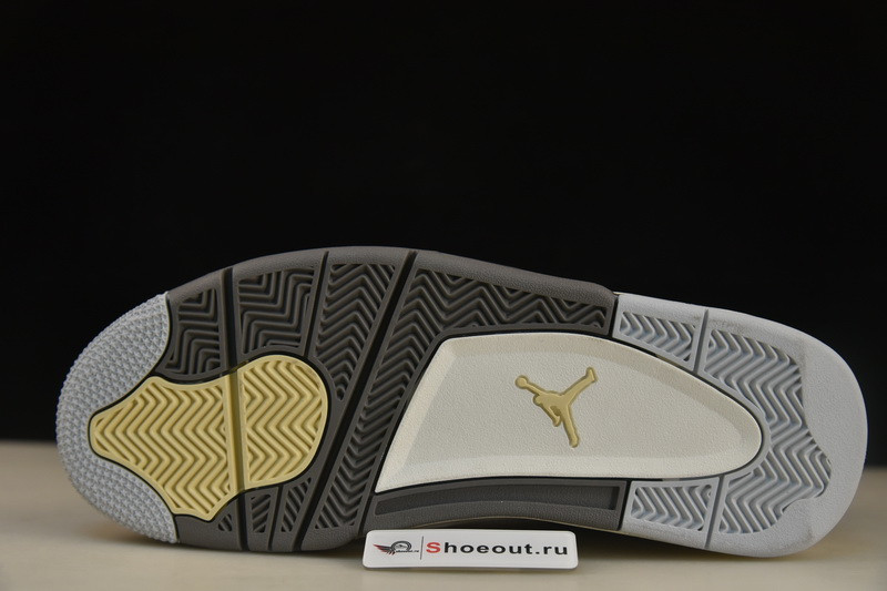 Air Jordan 4 SE Craft “Photon Dust” DV3742-021