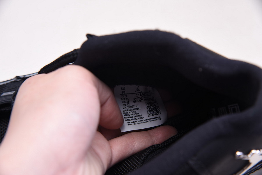 Air Jordan 11 “25th Anniversary” CT8012-011