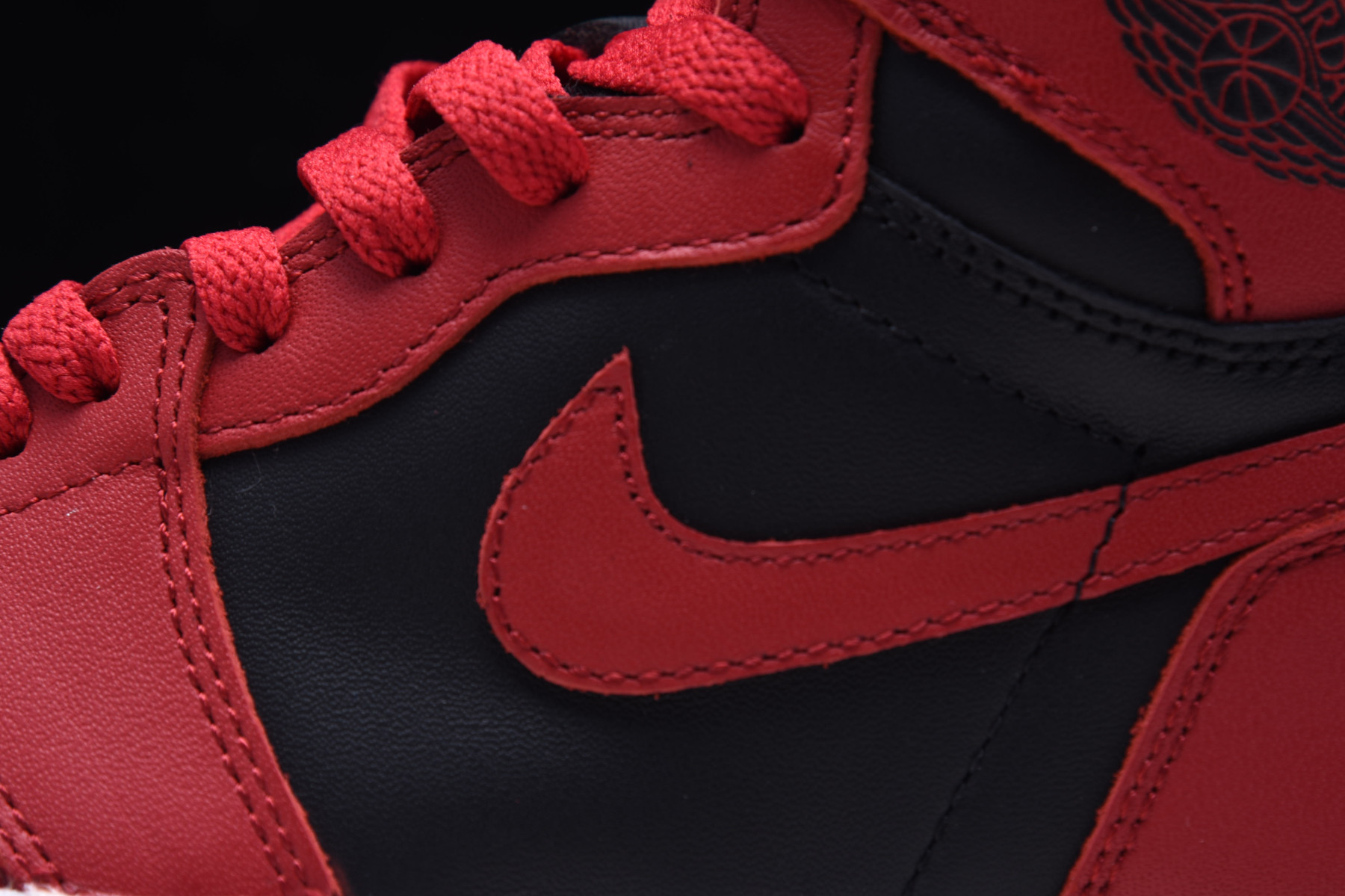 Air Jordan 1 High 85 “Varsity Red” BQ4422-600