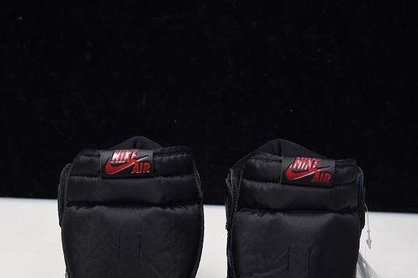 Air Jordan 1 Retro High OG “Black Satin” 555088-060