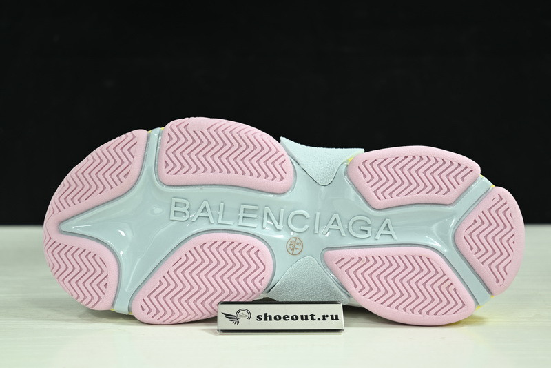 Ba*len*cia*ga triple s 54039 w2fw4 7541