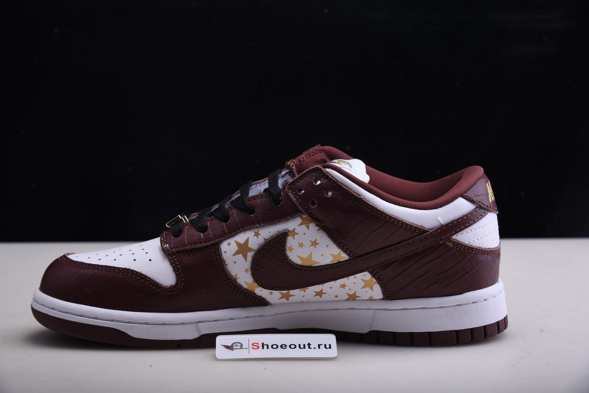 Sup x Nike SB Dunk Low “Stars” DH3228-103