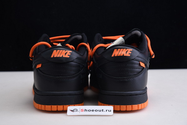 OF x Nike Dunk Low CT0856-002