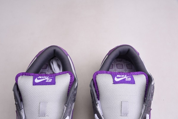 Nike Dunk SB Low Purple Pigeon 304292-051