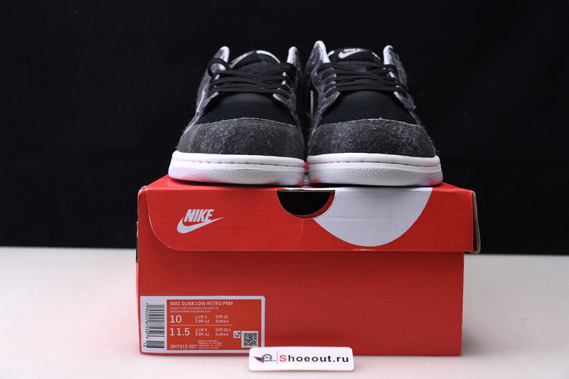 Nike Dunk Low “Zebra” DH7913-001