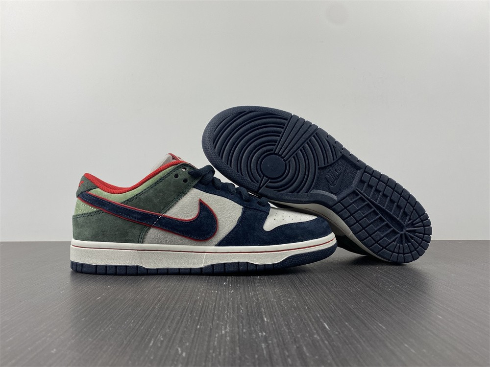Otomo Katsuhiro x Nike SB Dunk Low Steamboy OST LF0039-004