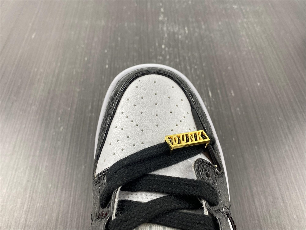 Nike Dunk Low Disrupt 2 “Just Do It” DV1490-161