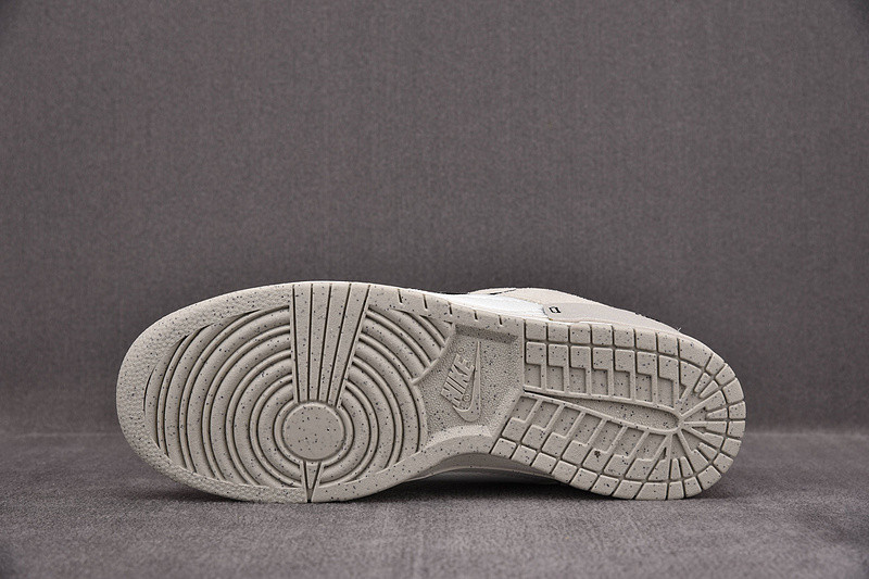 Nike Dunk Low Disrupt 2 “Pale Ivory” DH4402-101