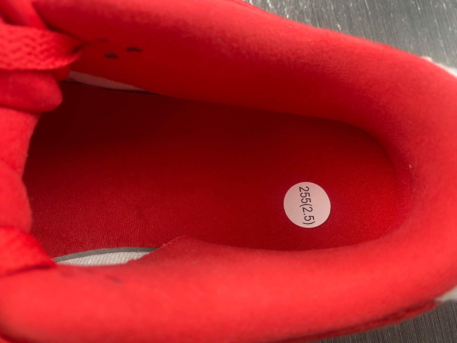 Nike Dunk Low GS “Valentine