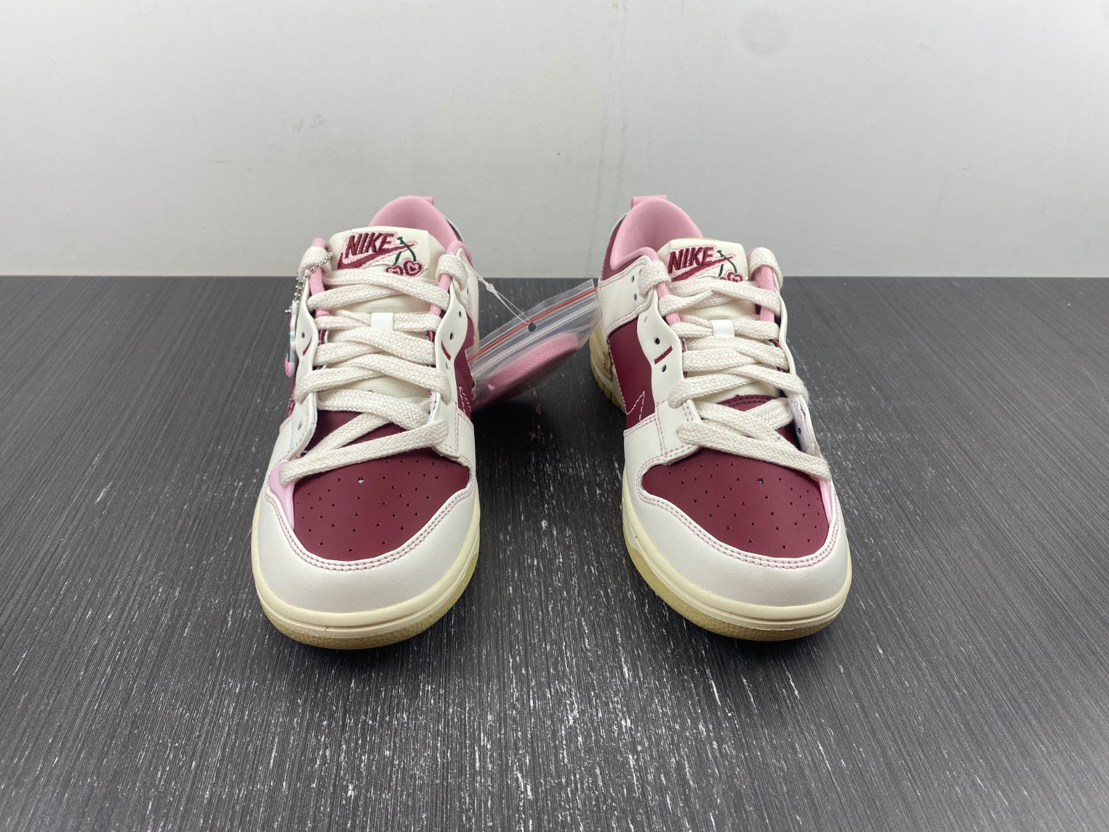 Nike Dunk Low Disrupt 2 “Valentine’s Day” FD4617-667