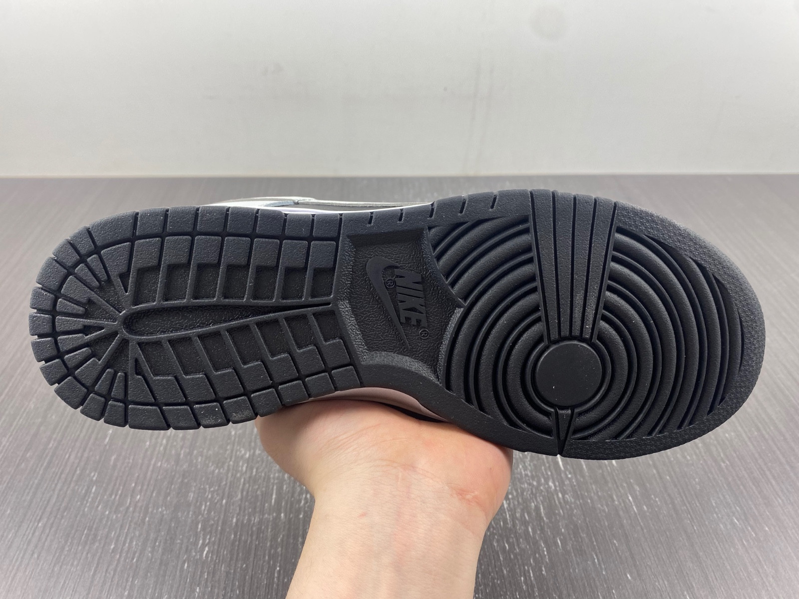 Nike Dunk Low “Reverse Panda Neon” FD9756-001