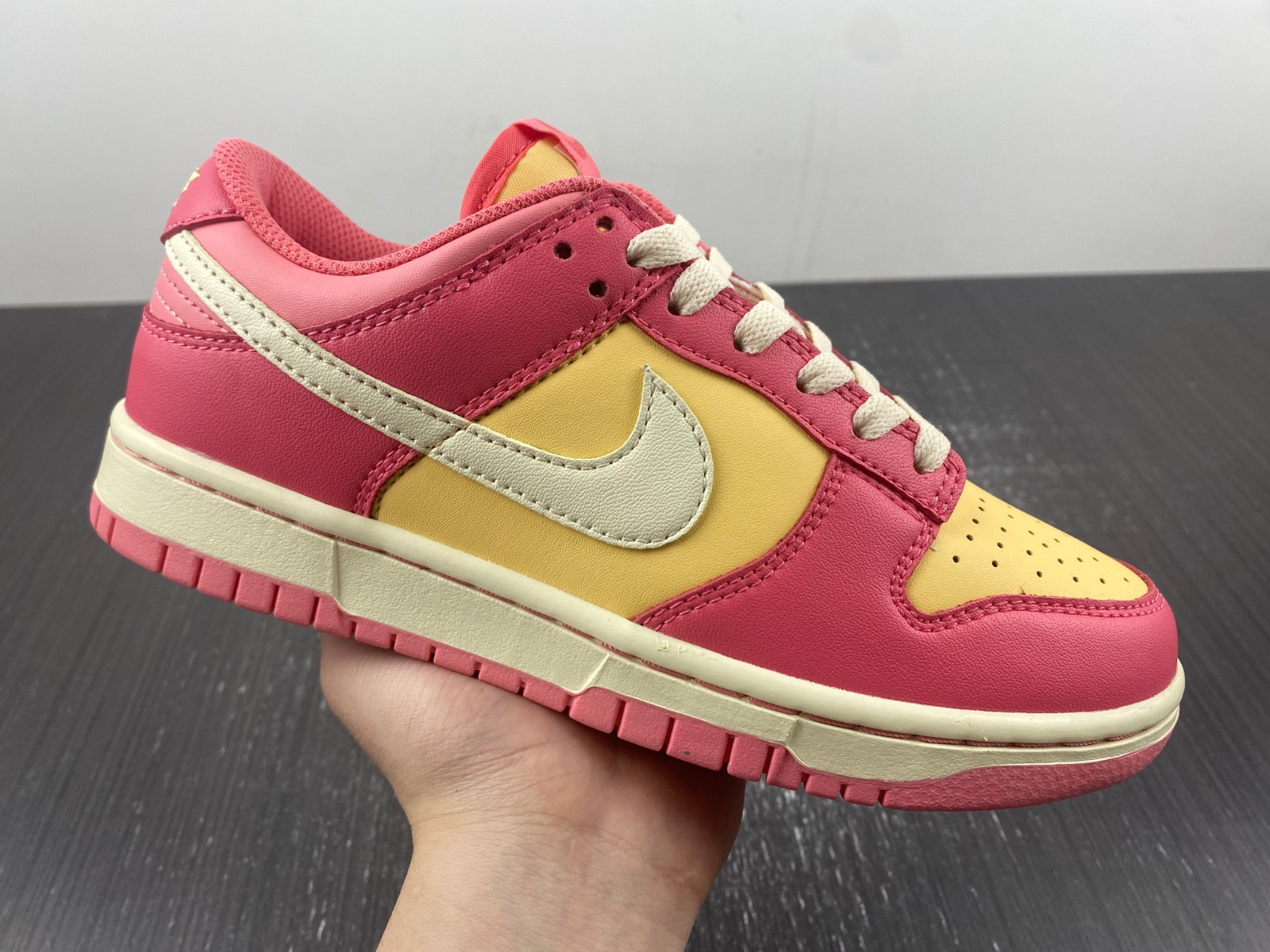 Nike Dunk Low GS DH9765-200