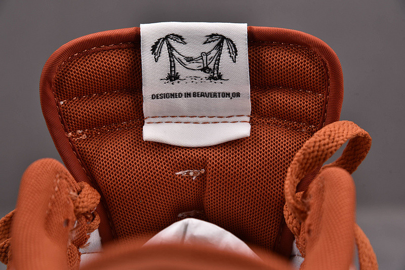 Nike Dunk Low “Sun Club” DR5475-100