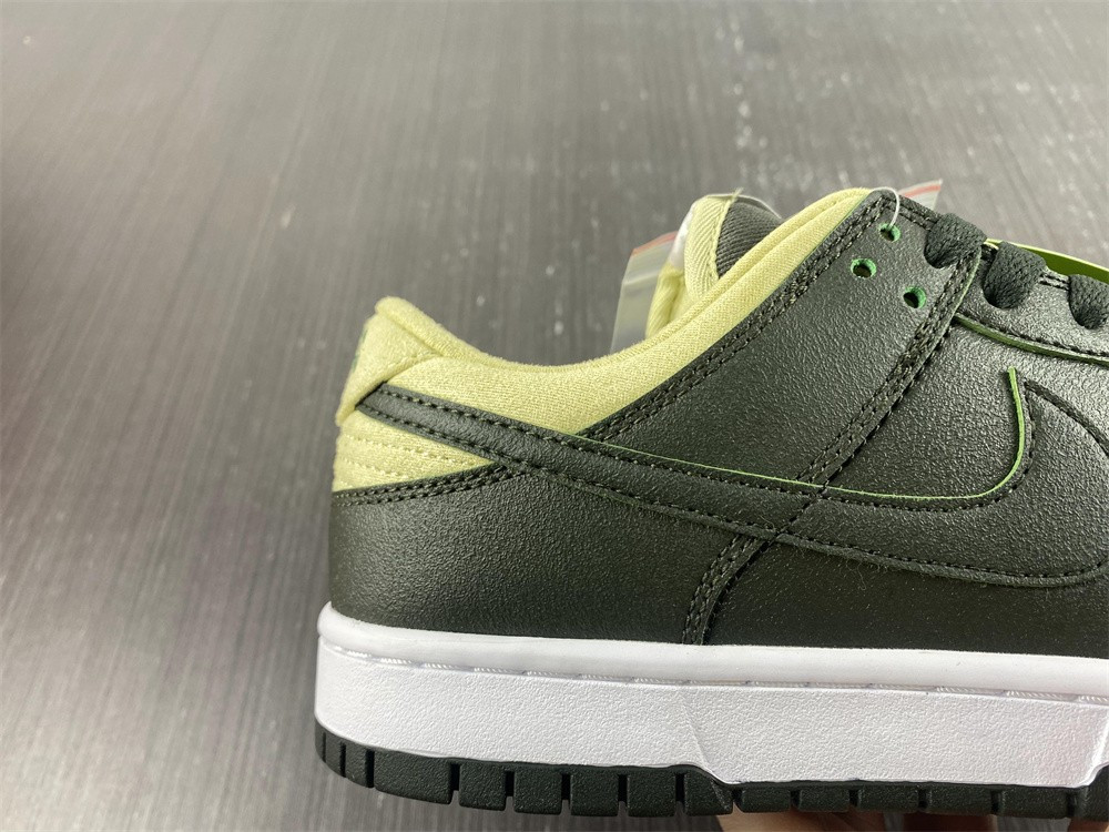 Nike Dunk Low “Avocado” DM7606-300