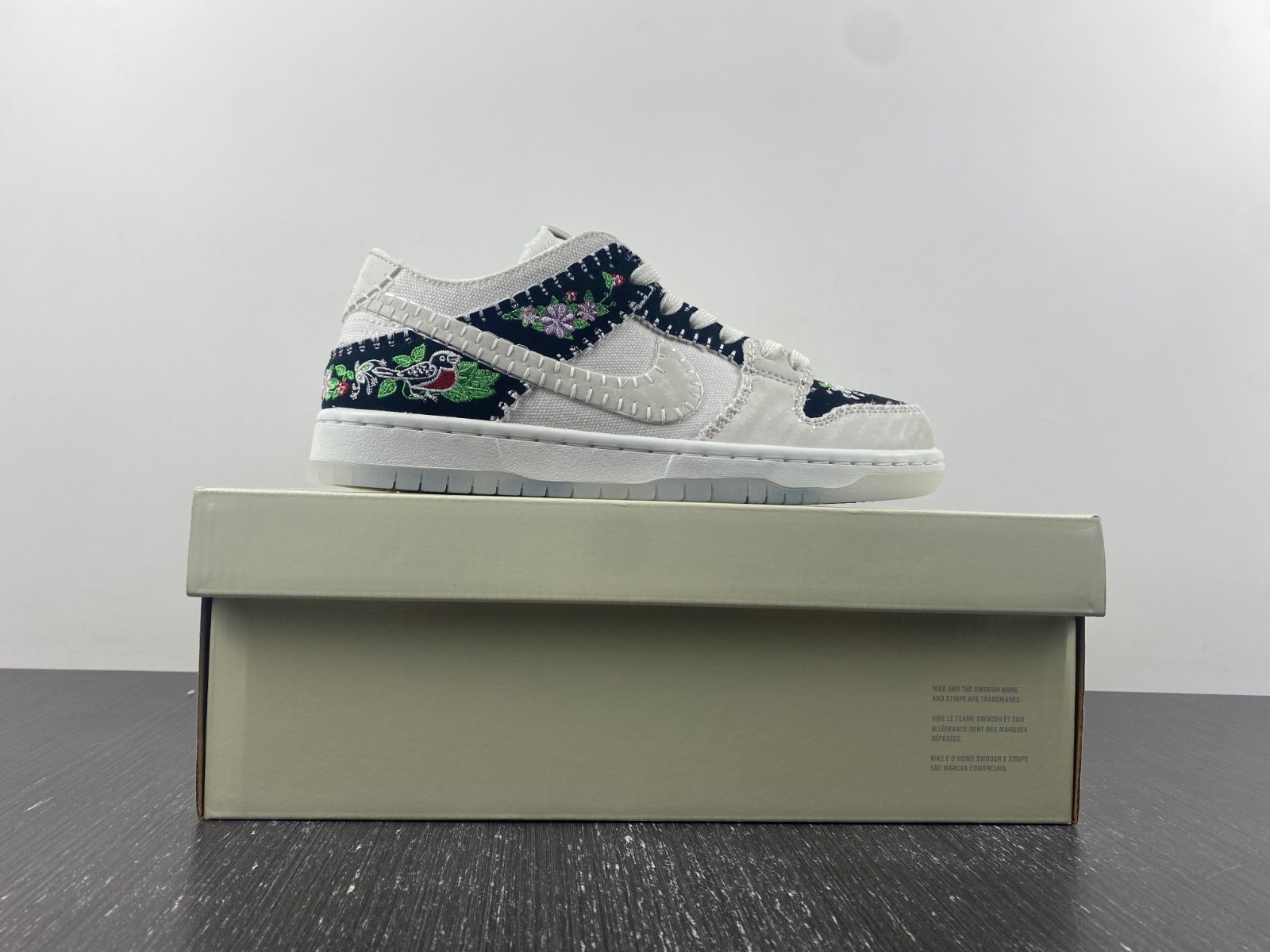 Nike SB Dunk Low “N7” FD6951-300