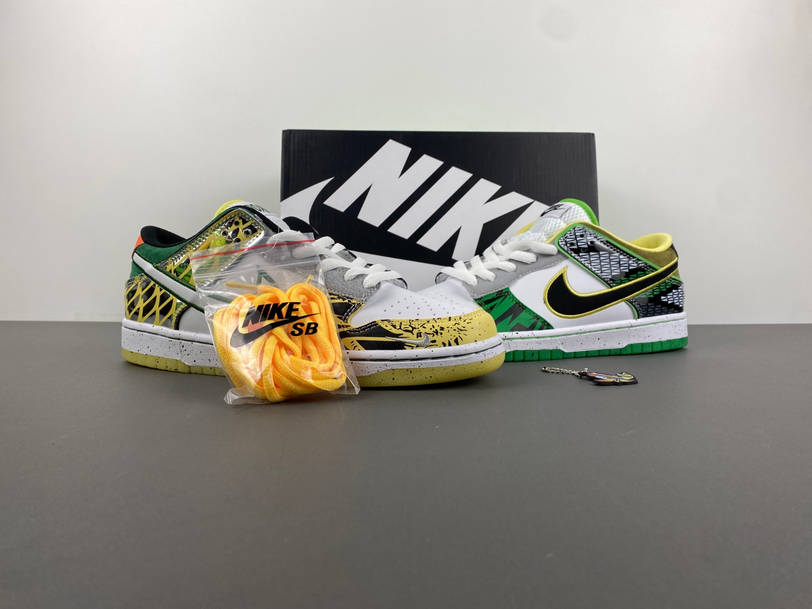 Division Street x Nike Dunk Low “What The Duck” (Away) HV1454-100