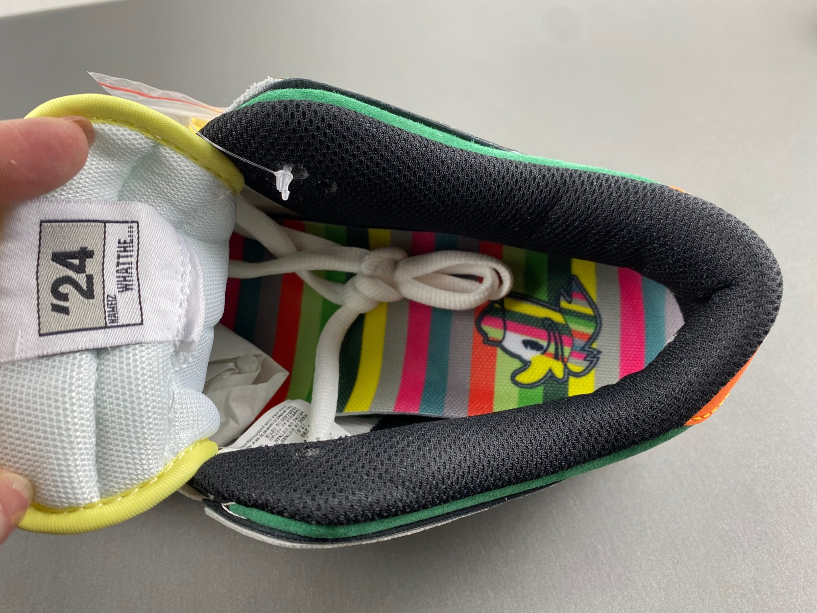 Division Street x Nike Dunk Low “What The Duck” (Away) HV1454-100