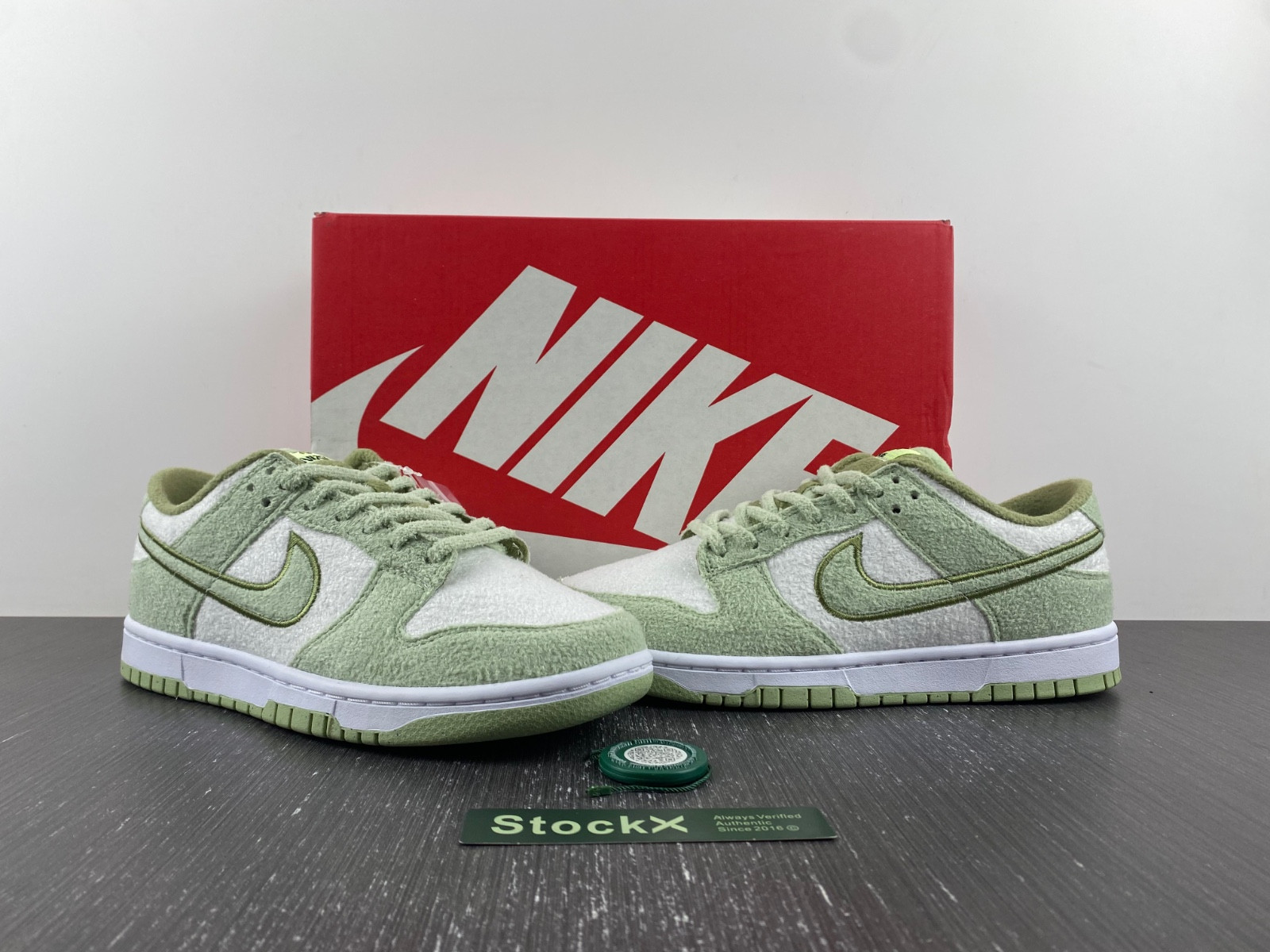 Nike Dunk Low Fleece Pack Honeydew DQ7579-300