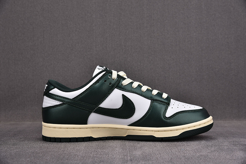 Nike Dunk Low “Vintage Green” DQ8580-100