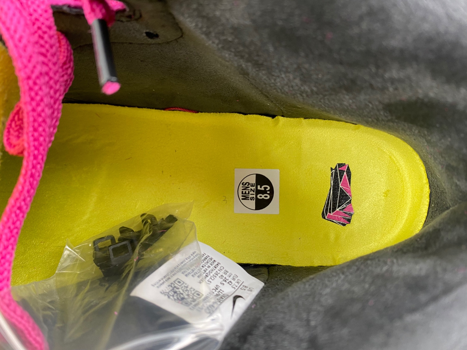 Run The Jewels x Nike SB Dunk High DX4356-600