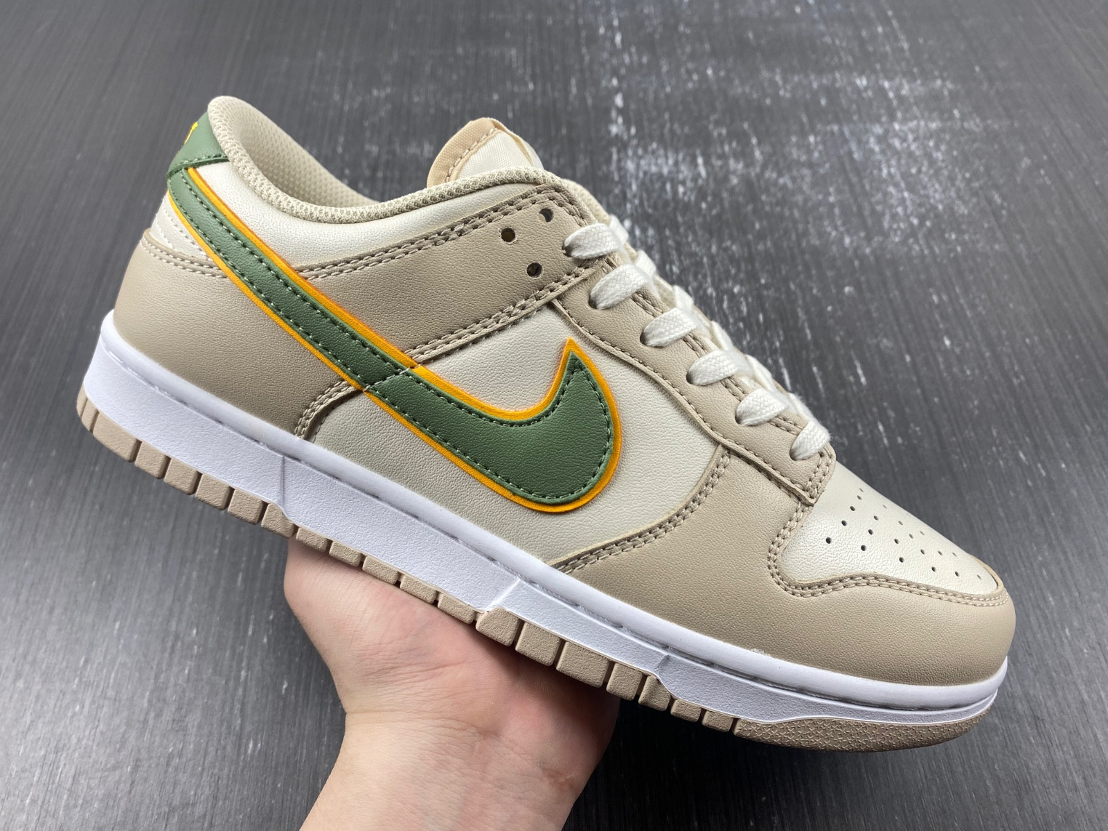 Nike Dunk Low 