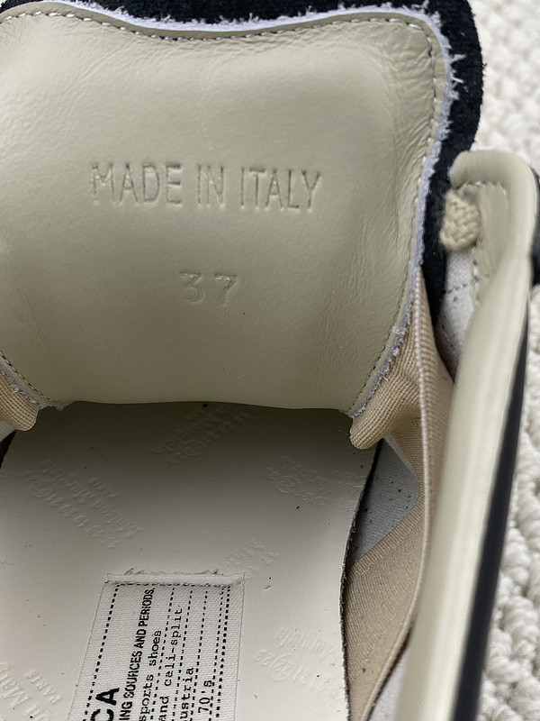 ma*s*n Ma*i*la sneakers