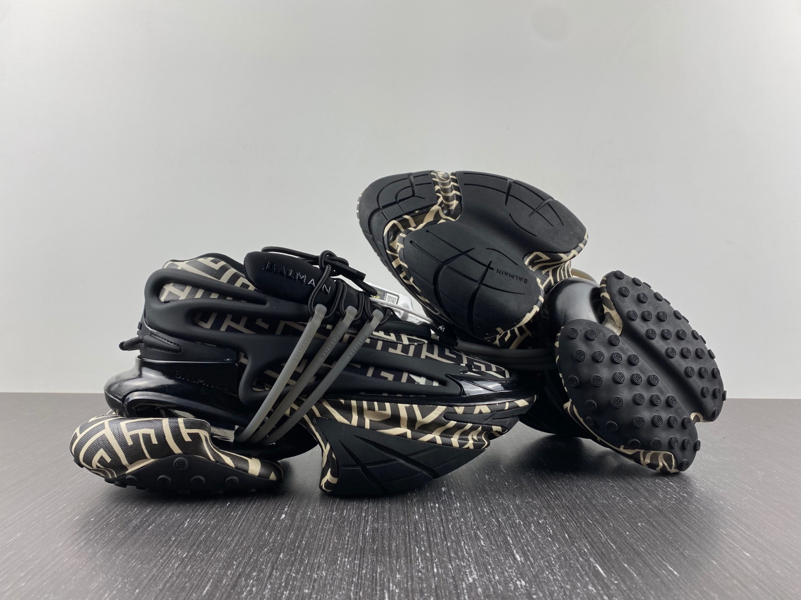 BALMAIN White BLM02242