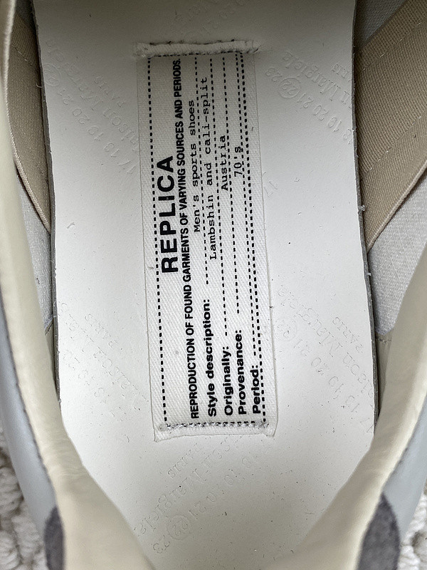 ma*s*n Ma*i*la sneakers