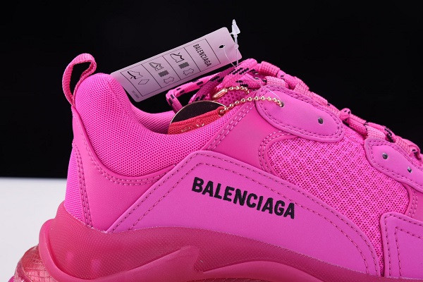 BLCG Triple S 541624-W0901-2132