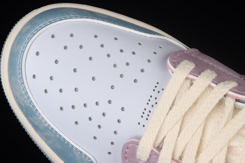 AIR JORDAN 1 ZOOM CMFT PINK OXFORD/PLUM FOG/SUMMIT WHITE DQ5092-651