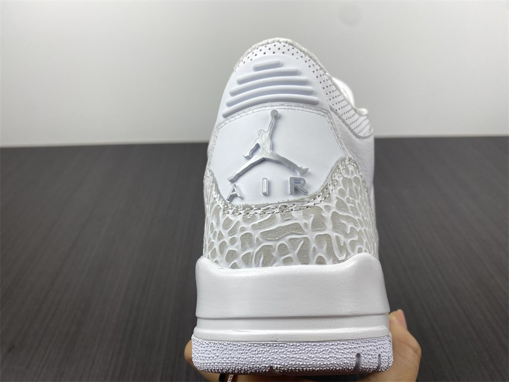 NIKE AIR JORDAN 3  White 429487-111