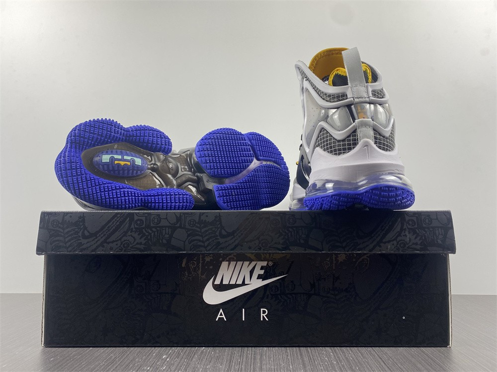 Nike LeBron 19 “Hardwood Classic” CZ0203-002