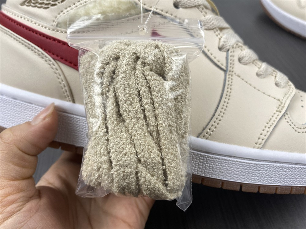 Air Jordan 1 Mid GS “Fleece” DO2207-264