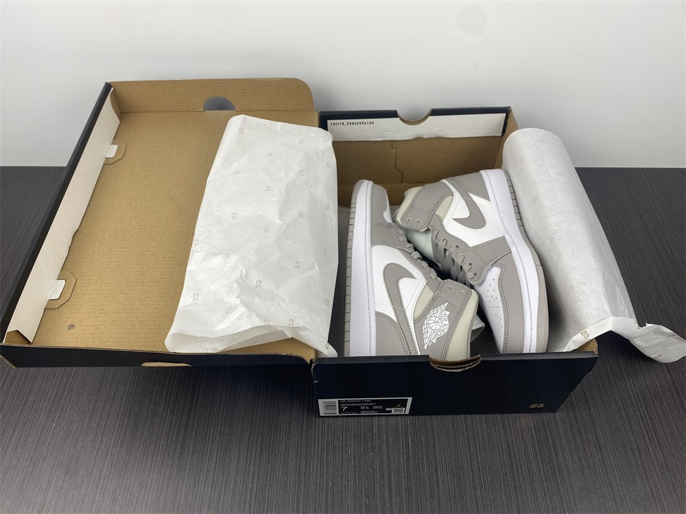 Nike Air Jordan 1 Mid 554724-082