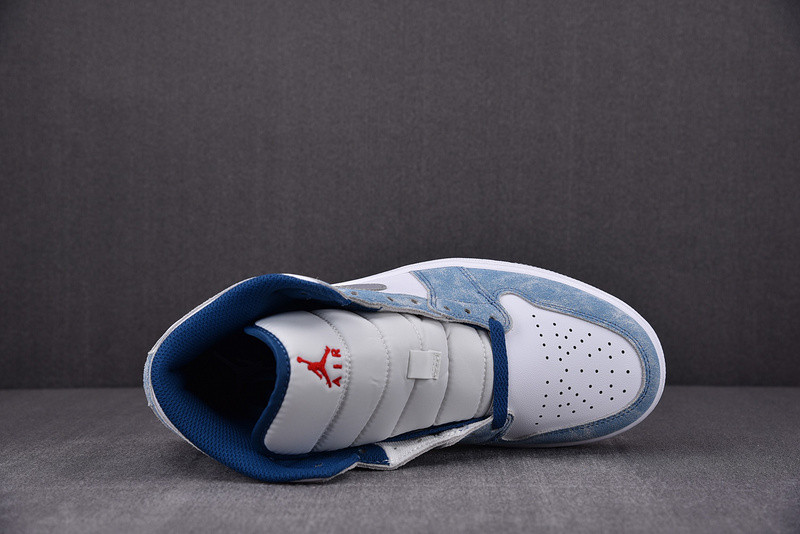 Air Jordan 1 Mid DN3706-401