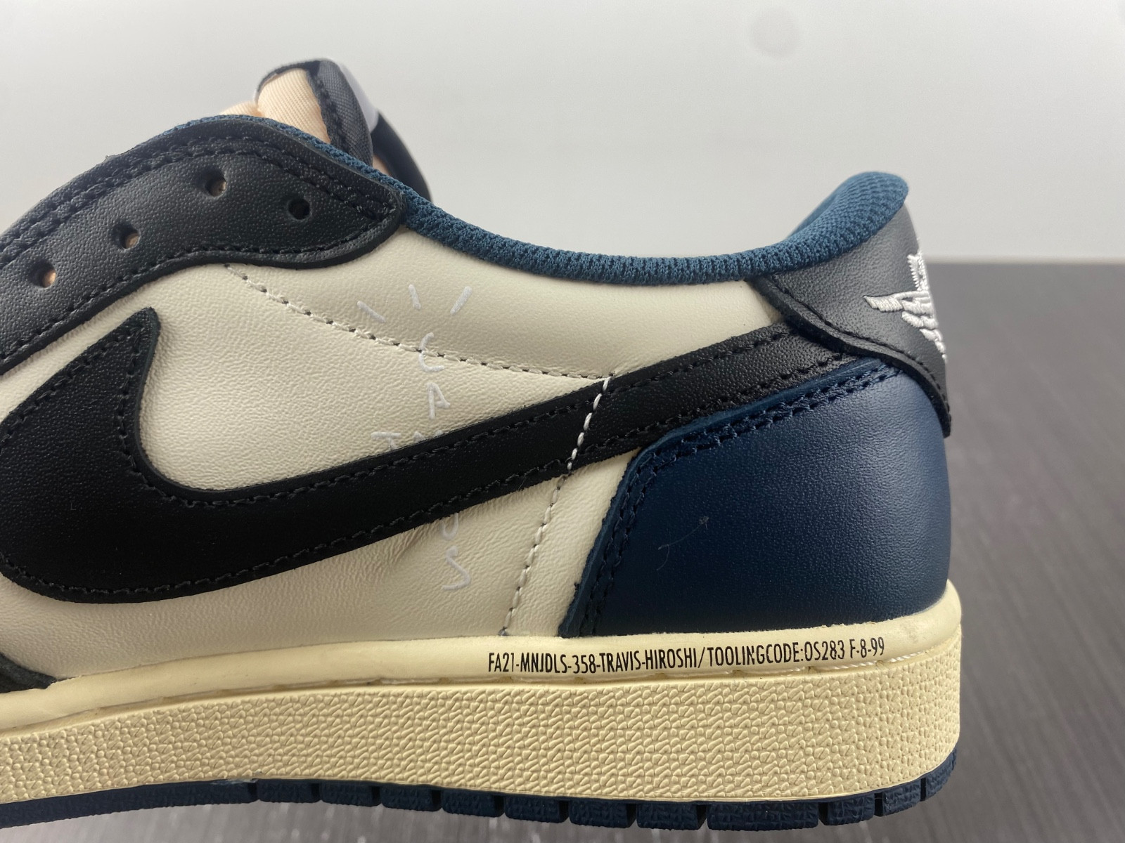 Air Jordan 1 Low DM7866-400