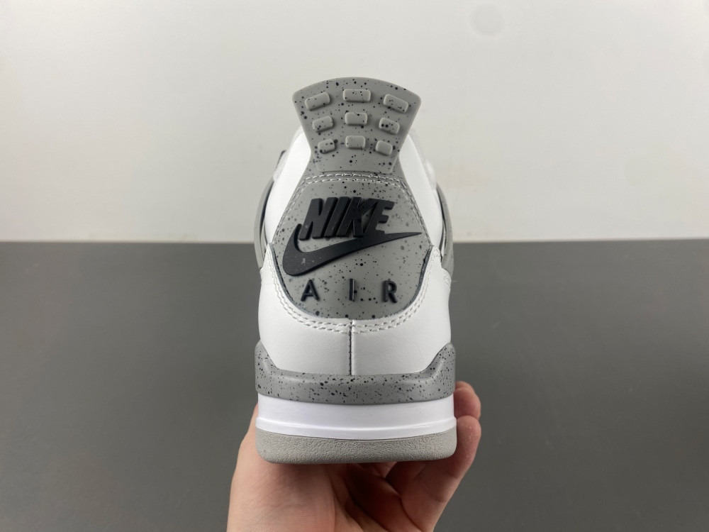 Air Jordan 4 “White Cement” 2025 FV5029-100