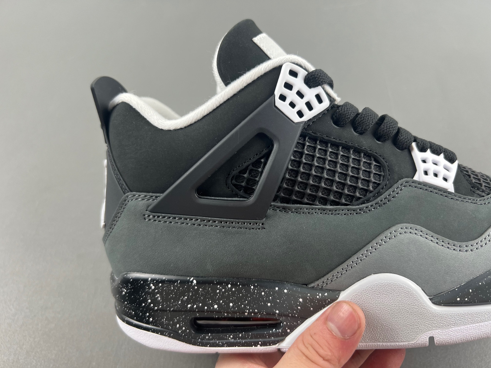 Jordan 4 Retro Fear Pack  626969-030