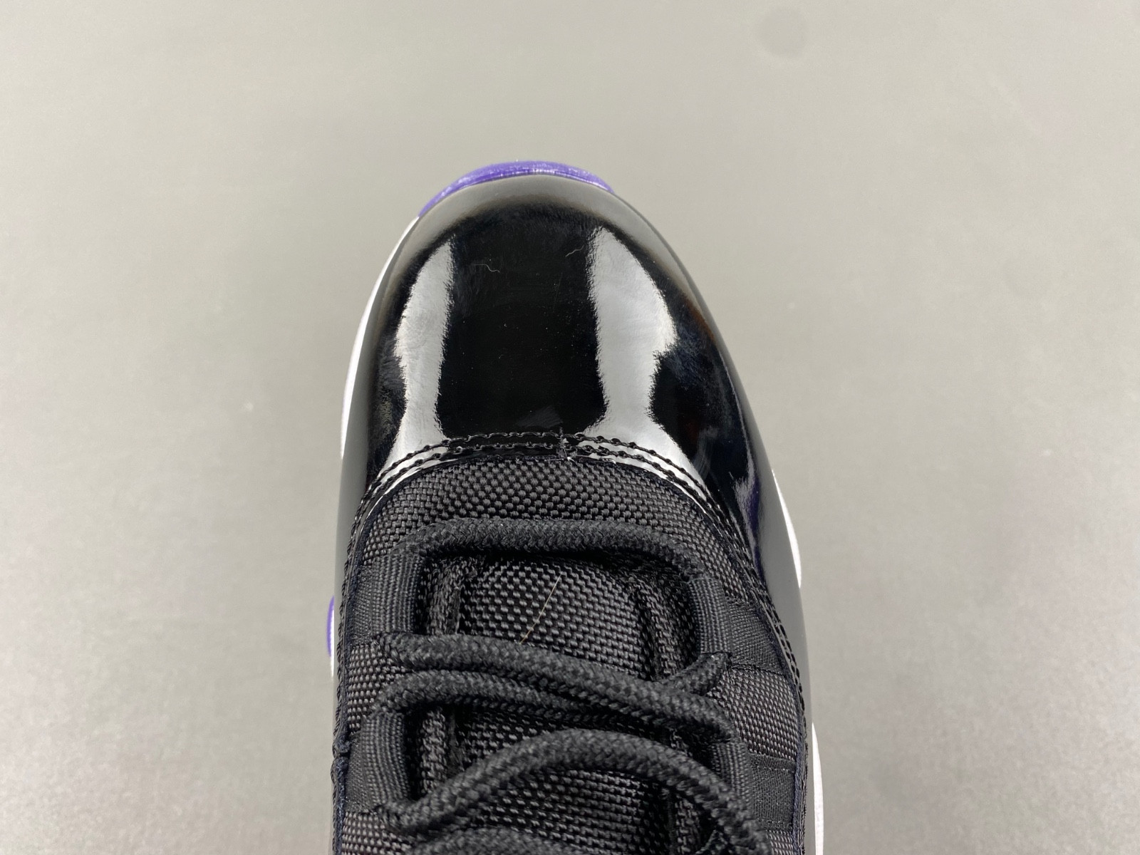 Air Jordan 11 Retro CT8812-999