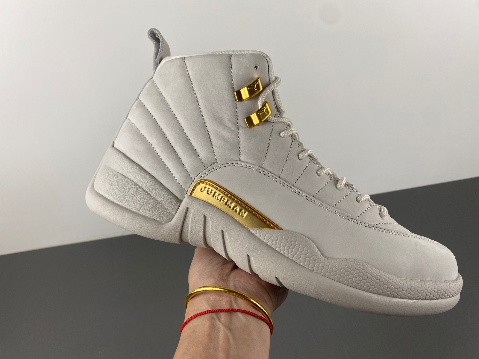 Air Jordan 12 WMNS “Phantom”  FD9101-007